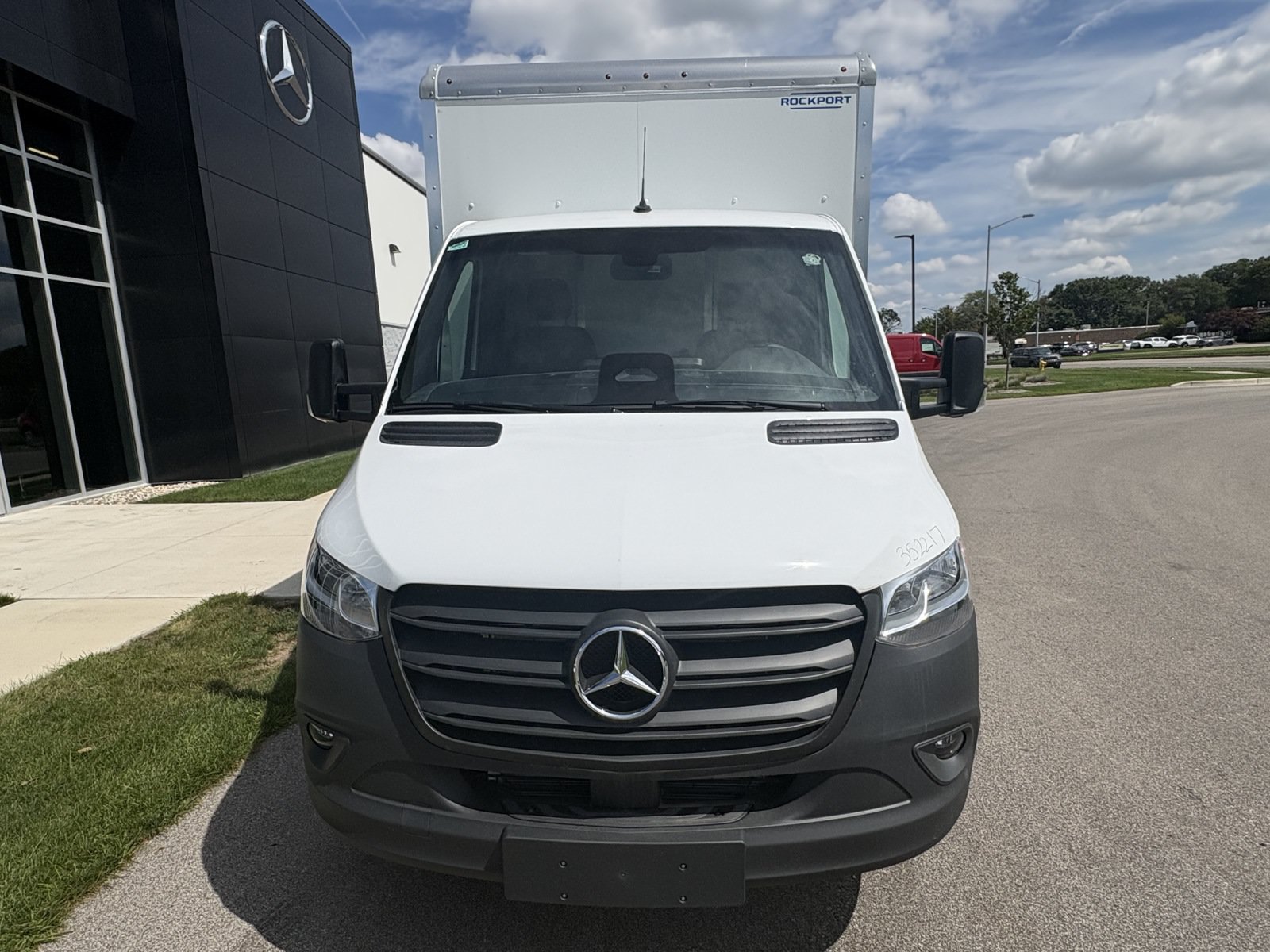 New 2025 Mercedes-Benz Sprinter 3500 image 3