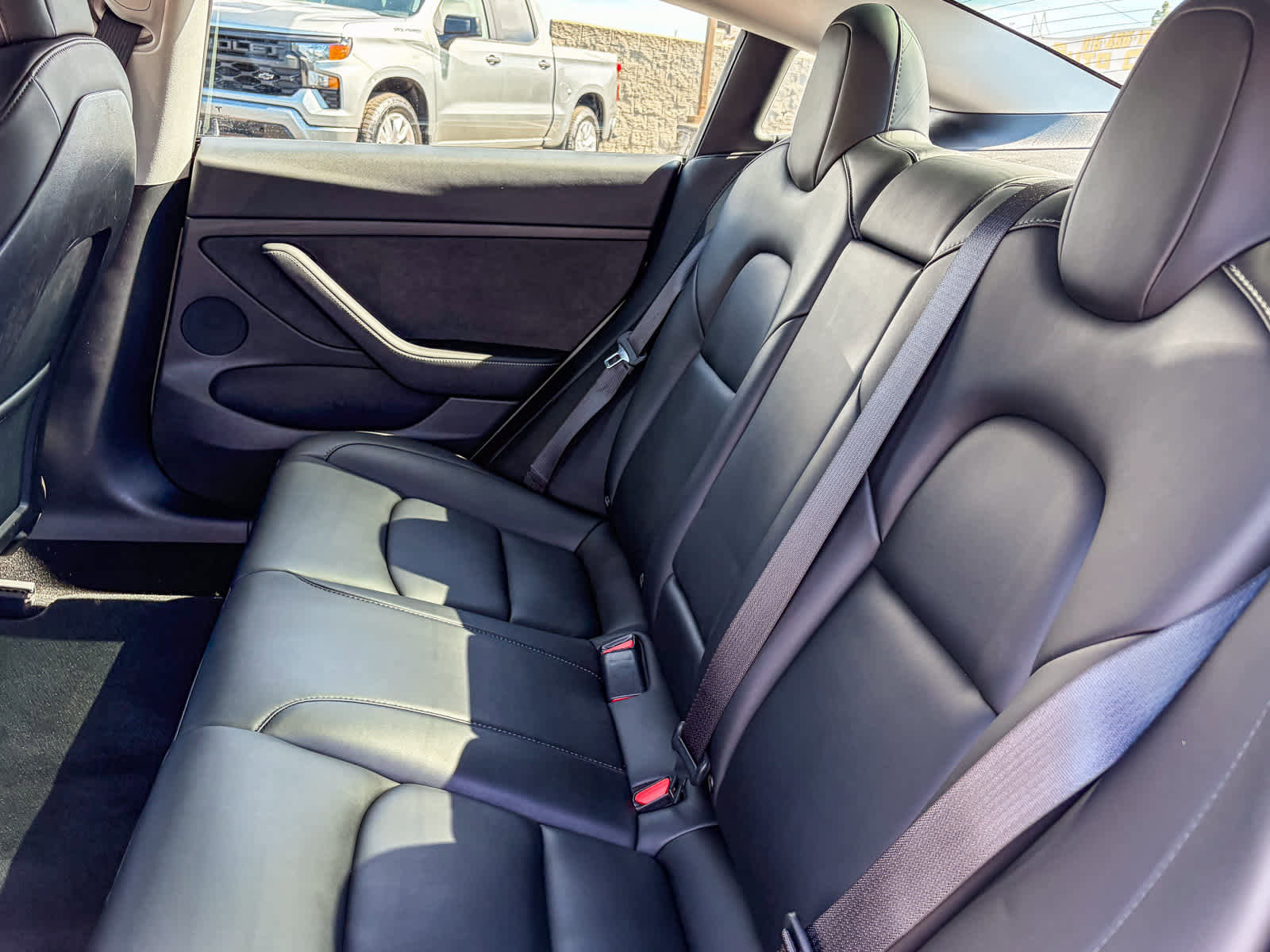 Used 2022 Tesla Model 3 Performance image 17