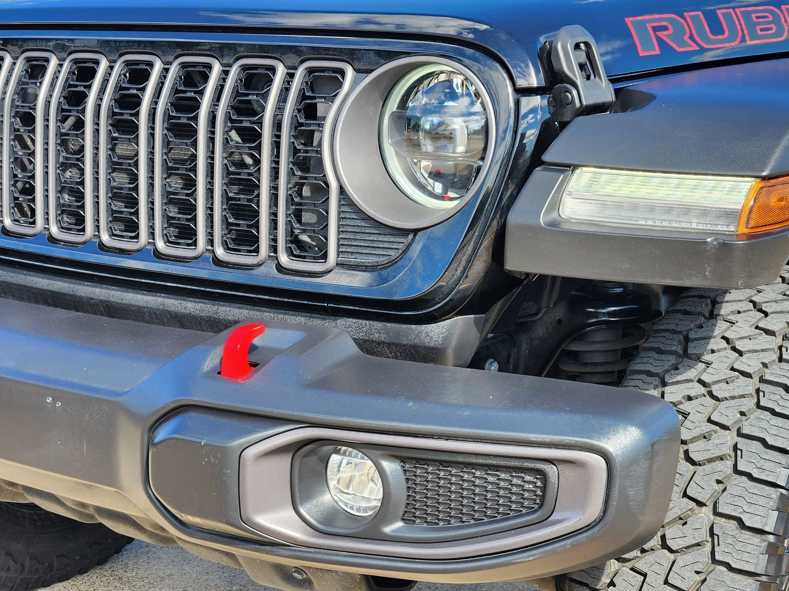 Used 2024 Jeep Gladiator Rubicon image 6
