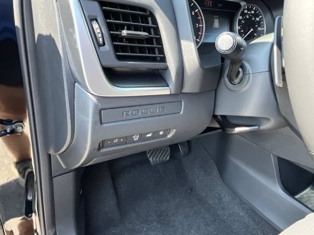 New 2026 Nissan Rogue Dark Armor AWD/4WD image 27