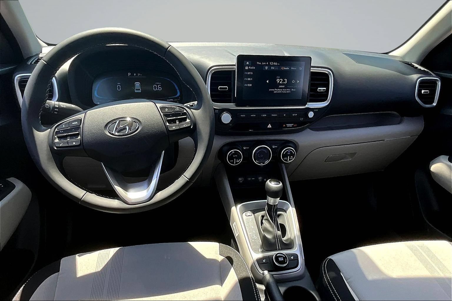 New 2026 Hyundai Venue SEL FWD image 7