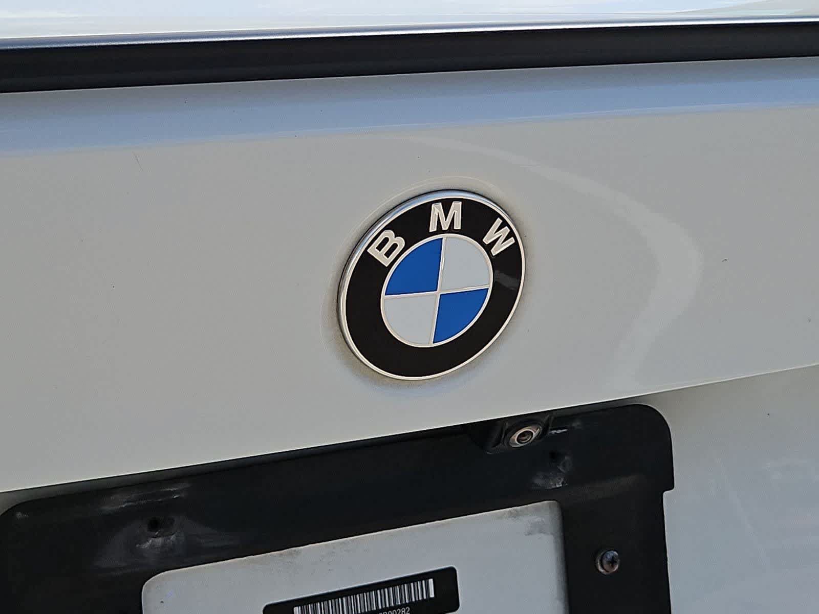 Used 2019 BMW 330i Sedan w/ Premium Package RWD image 10