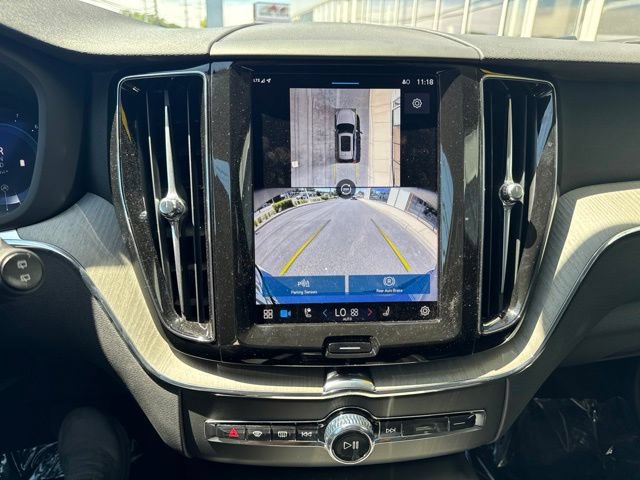 Certified 2025 Volvo XC60 B5 Plus AWD/4WD image 26