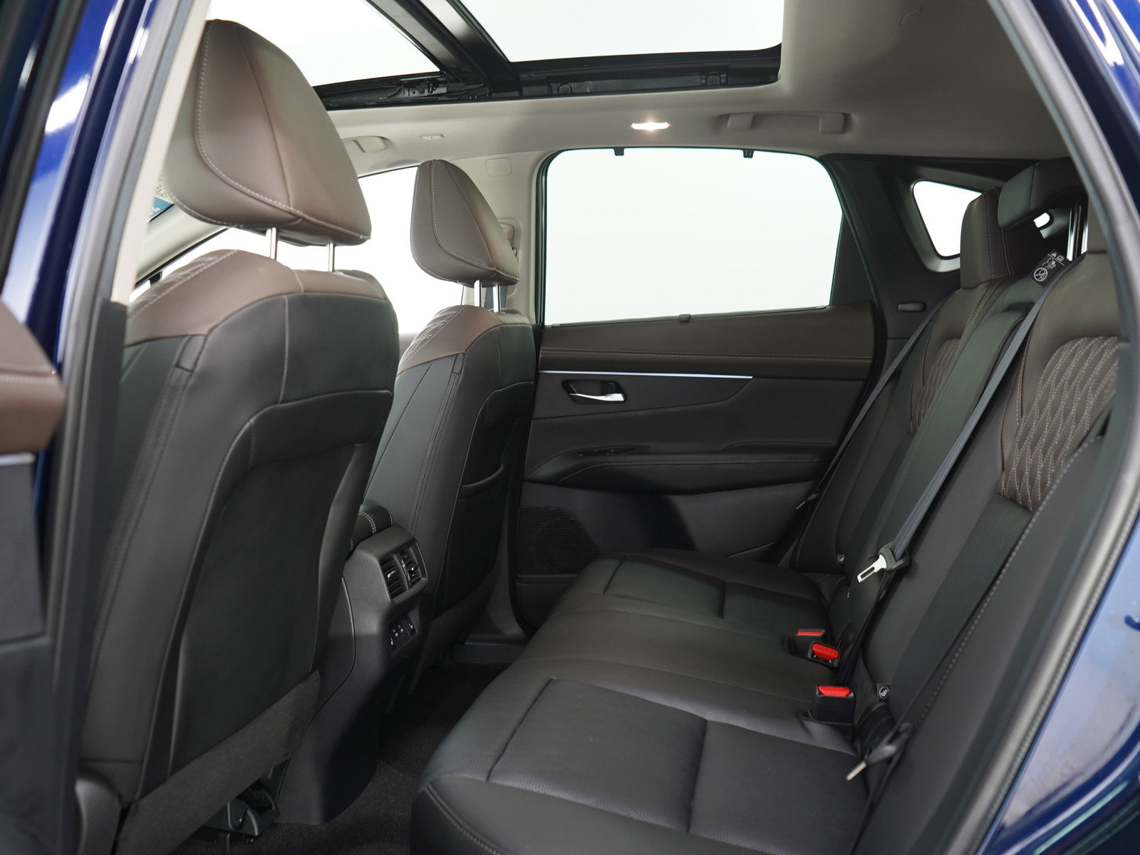 Used 2025 Nissan Murano Platinum w/ Cargo Package AWD/4WD image 15