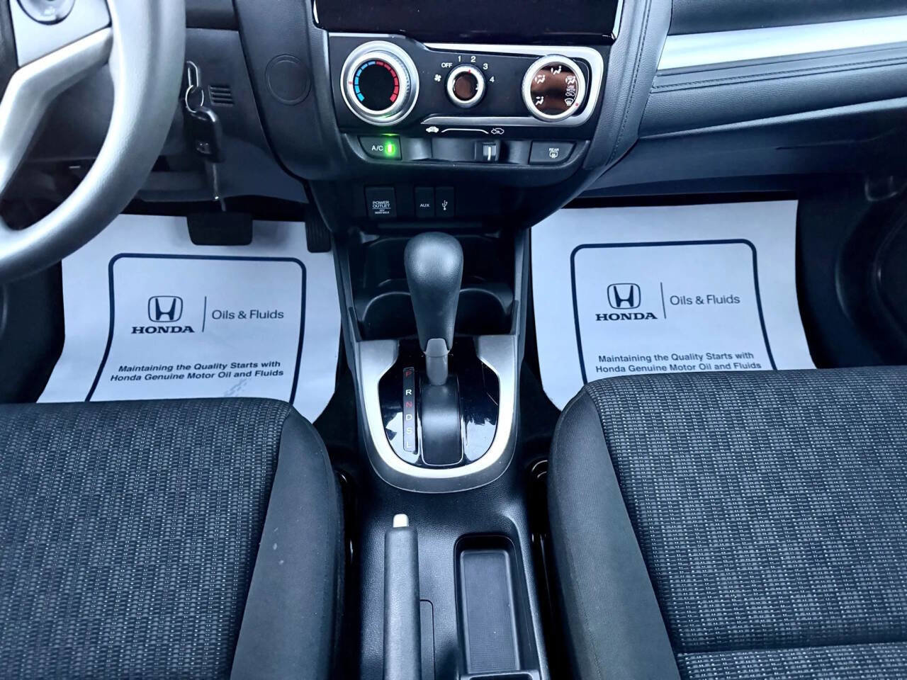 Used 2015 Honda Fit LX image 25
