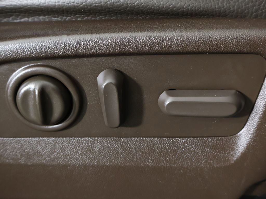 Used 2020 GMC Sierra 2500 Denali w/ Denali Ultimate Package AWD/4WD image 36