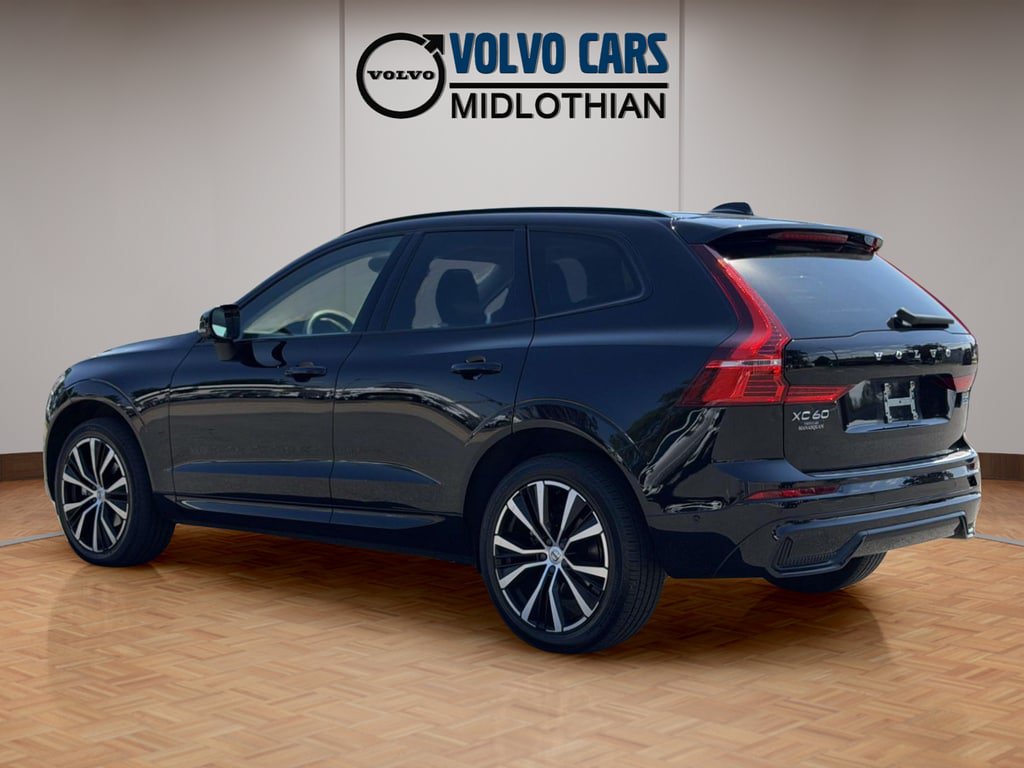 Used 2024 Volvo XC60 B5 Plus w/ Protection Package Premier AWD/4WD image 21