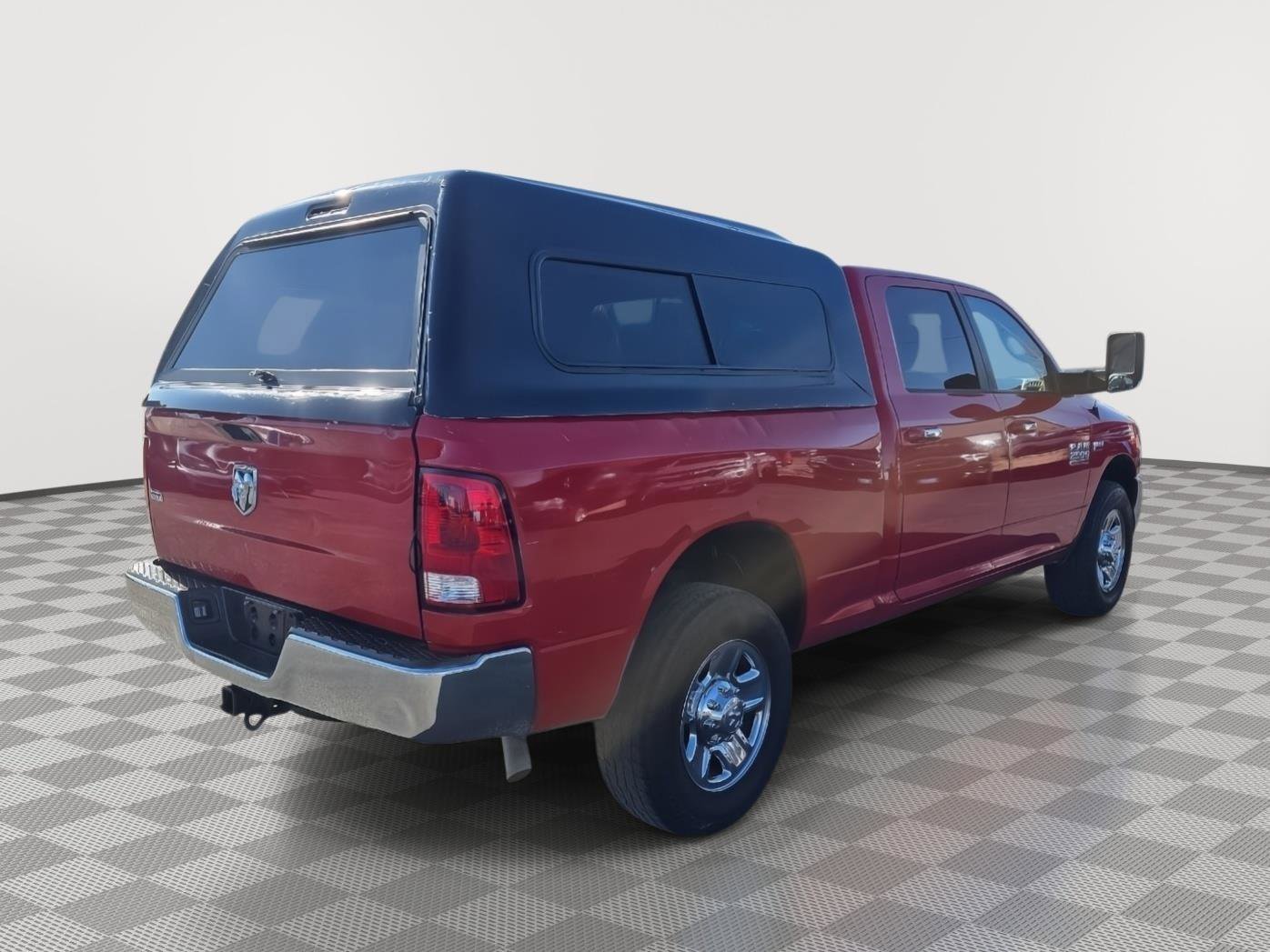 Used 2015 RAM 2500 SLT RWD image 4