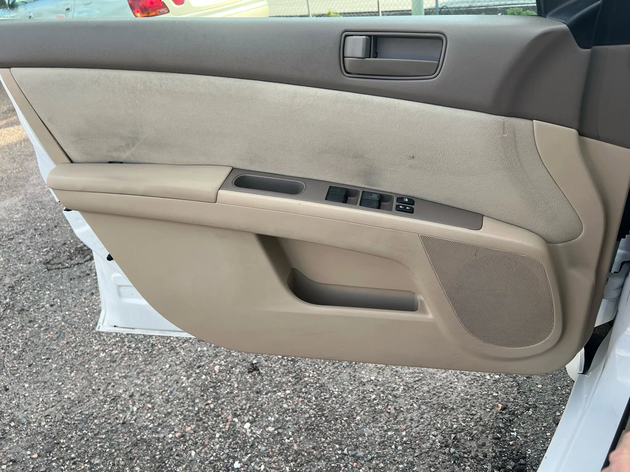 Used 2011 Nissan Sentra 2.0 FWD image 5
