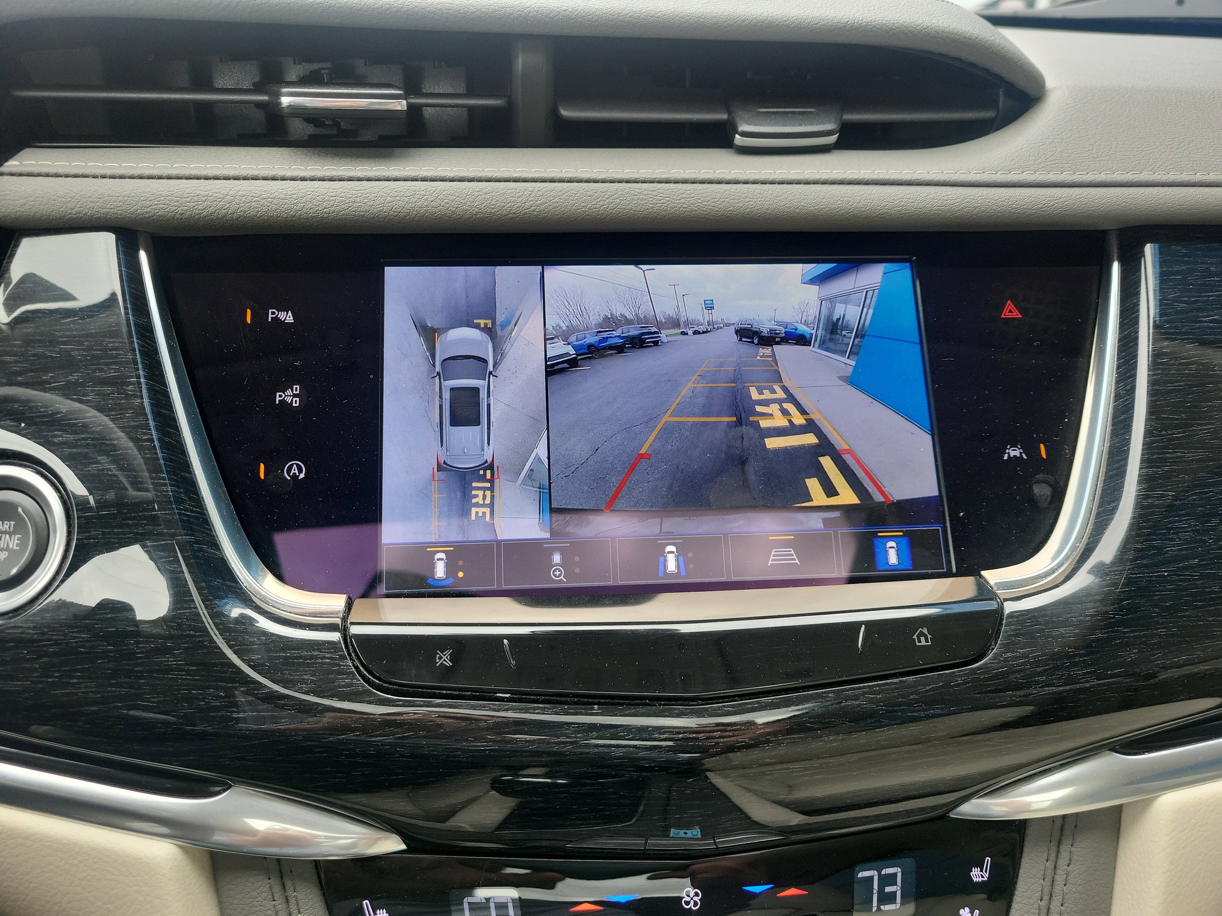 Certified 2023 Cadillac XT6 Premium Luxury w/ Technology Package image 10