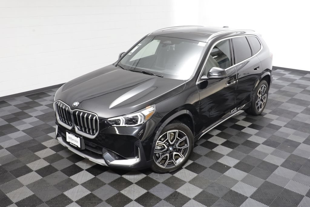 Used 2026 BMW X1 xDrive28i w/ Technology Package AWD/4WD image 2