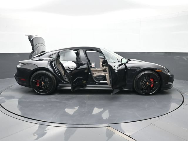 New 2026 Porsche Taycan 4S AWD/4WD image 35