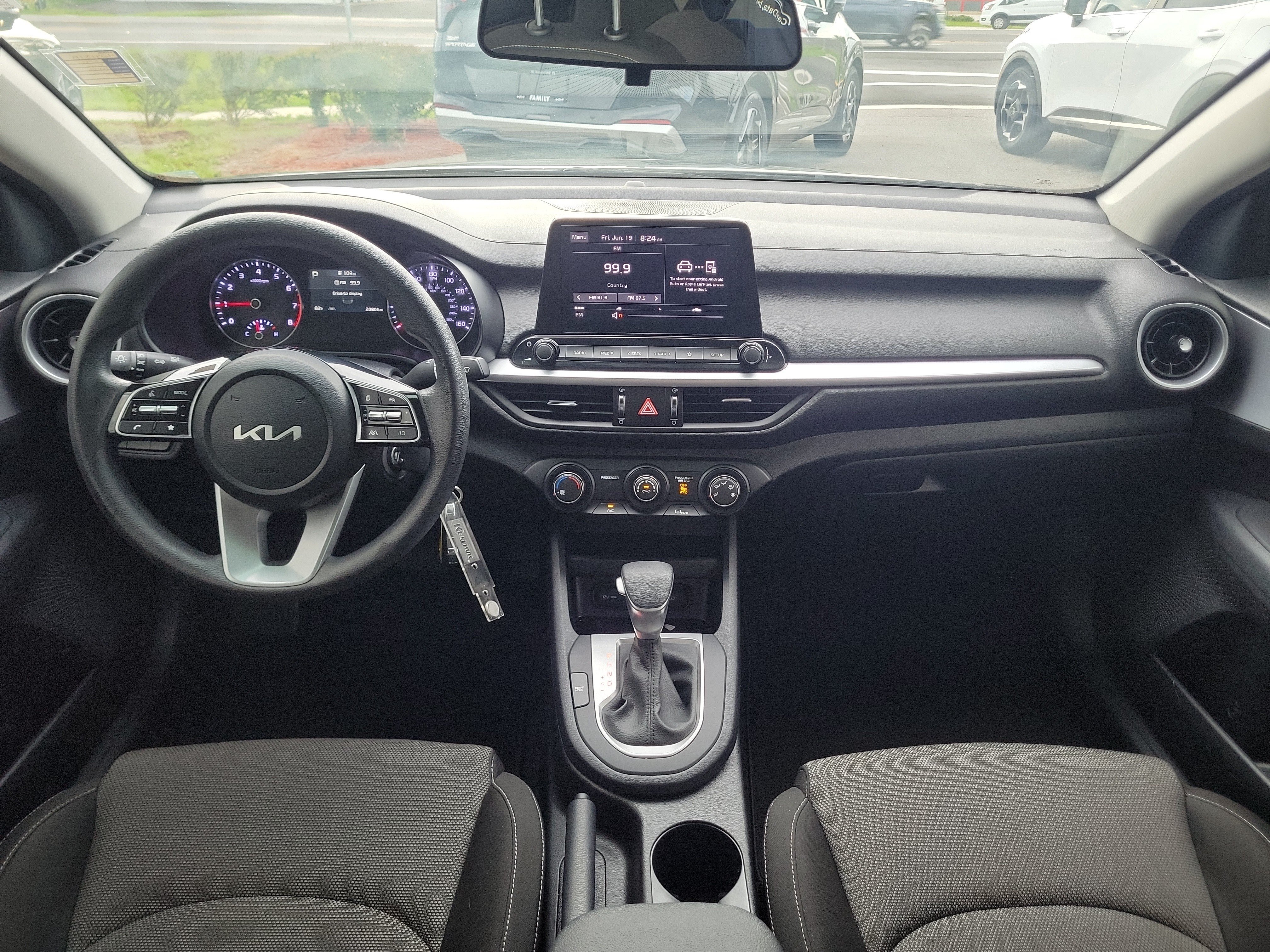 Certified 2024 Kia Forte LXS FWD image 16