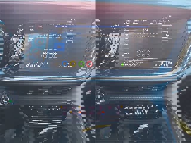 Used 2023 Buick Envision Essence image 26