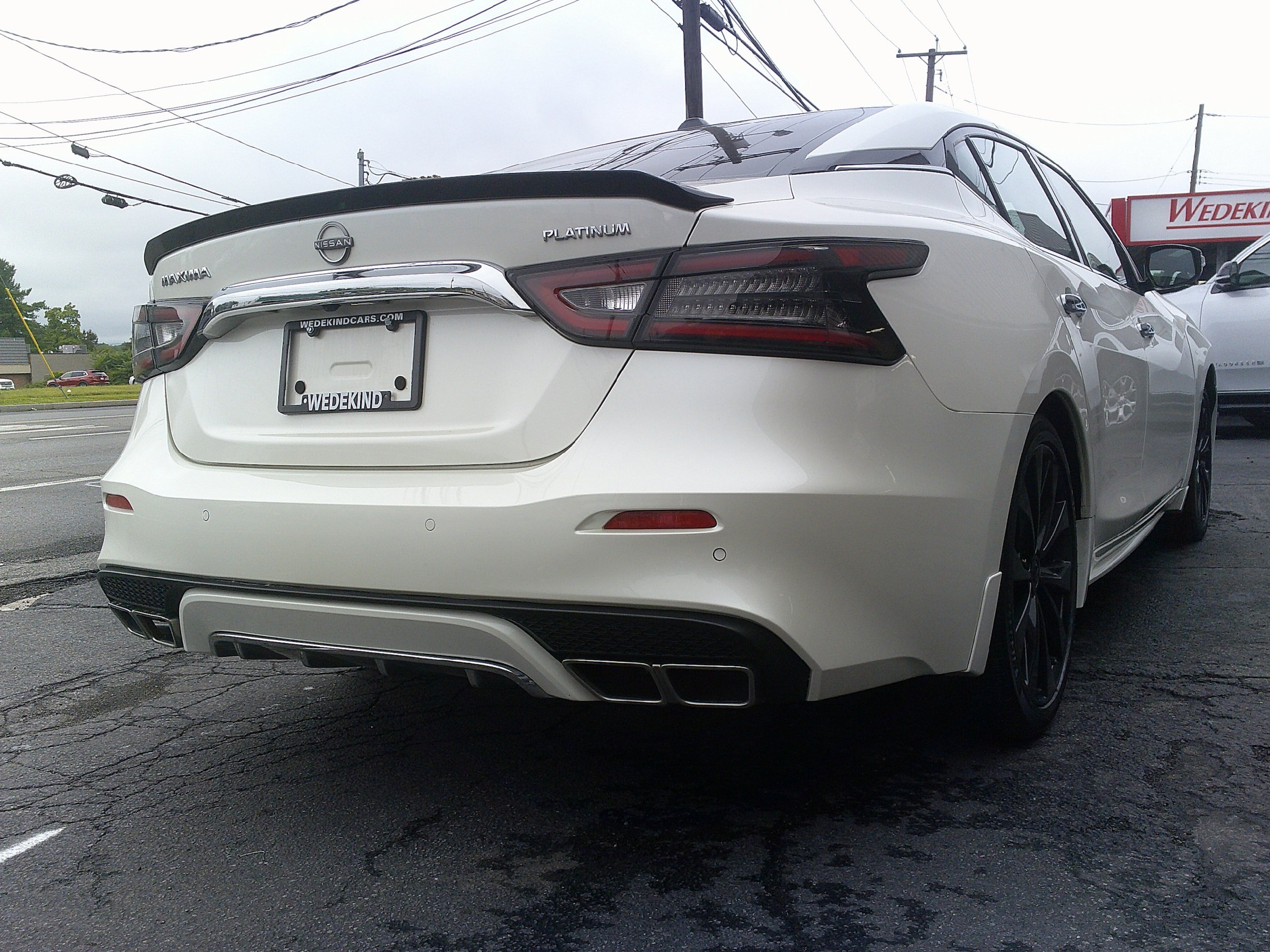 Used 2023 Nissan Maxima Platinum w/ Sport Mat Group FWD image 8