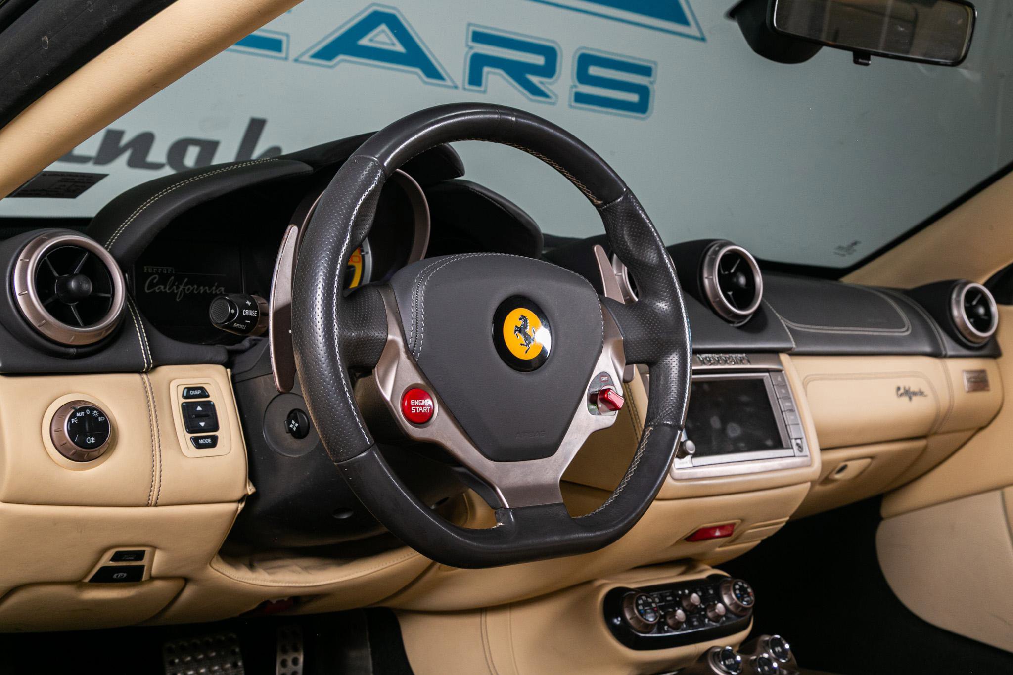 Used 2011 Ferrari California image 6