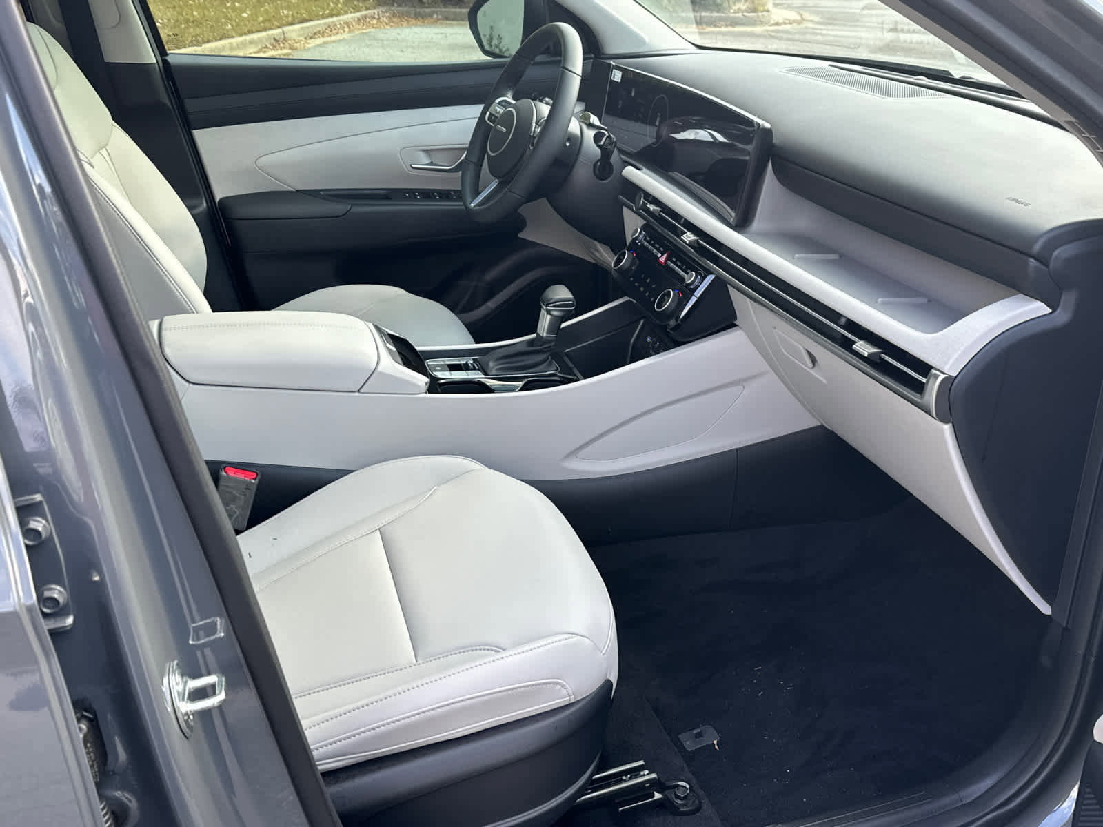 Used 2025 Hyundai Tucson SEL image 11