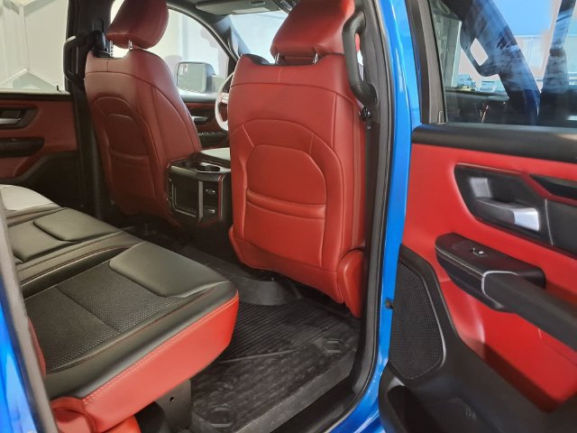 Used 2025 RAM 1500 Rebel AWD/4WD image 31