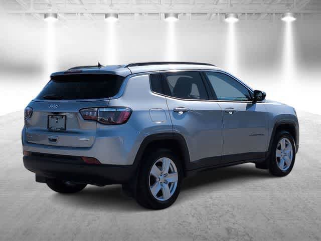 Used 2022 Jeep Compass Latitude w/ Convenience Group AWD/4WD image 8
