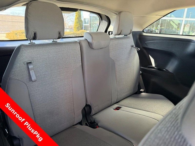 Used 2025 Toyota Sienna LE w/ LE Plus Package image 13
