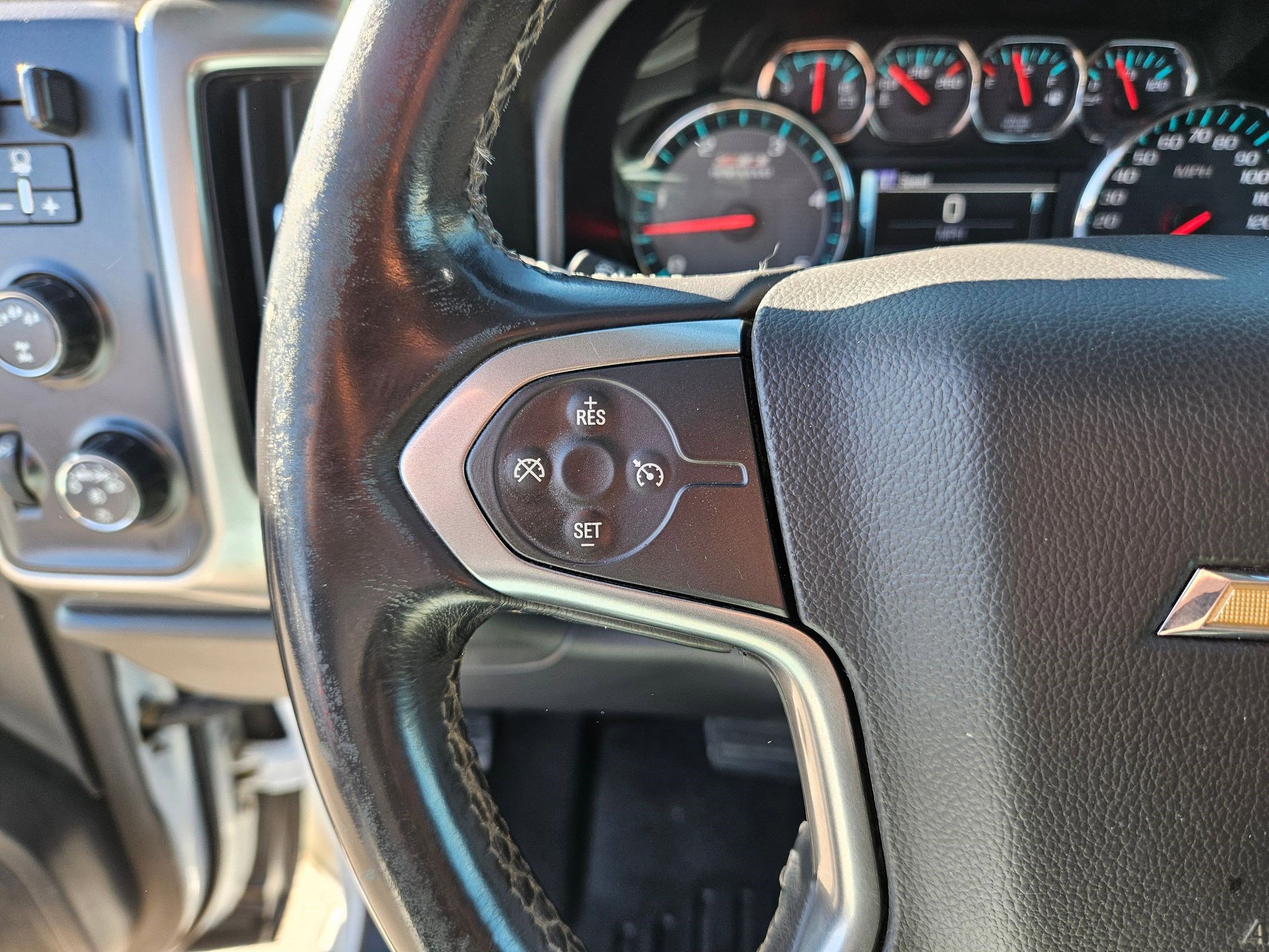 Used 2018 Chevrolet Silverado 3500 LT w/ LT Convenience Package AWD/4WD image 17