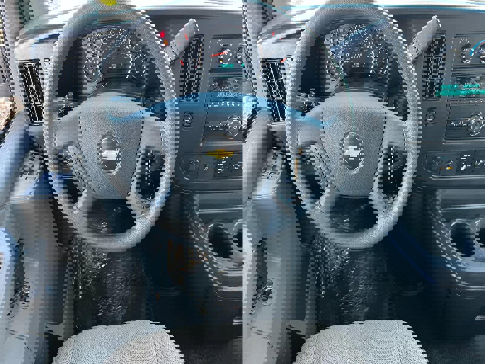 Used 2017 Chevrolet Express 3500 LT w/ LT Preferred Equipment Group image 15