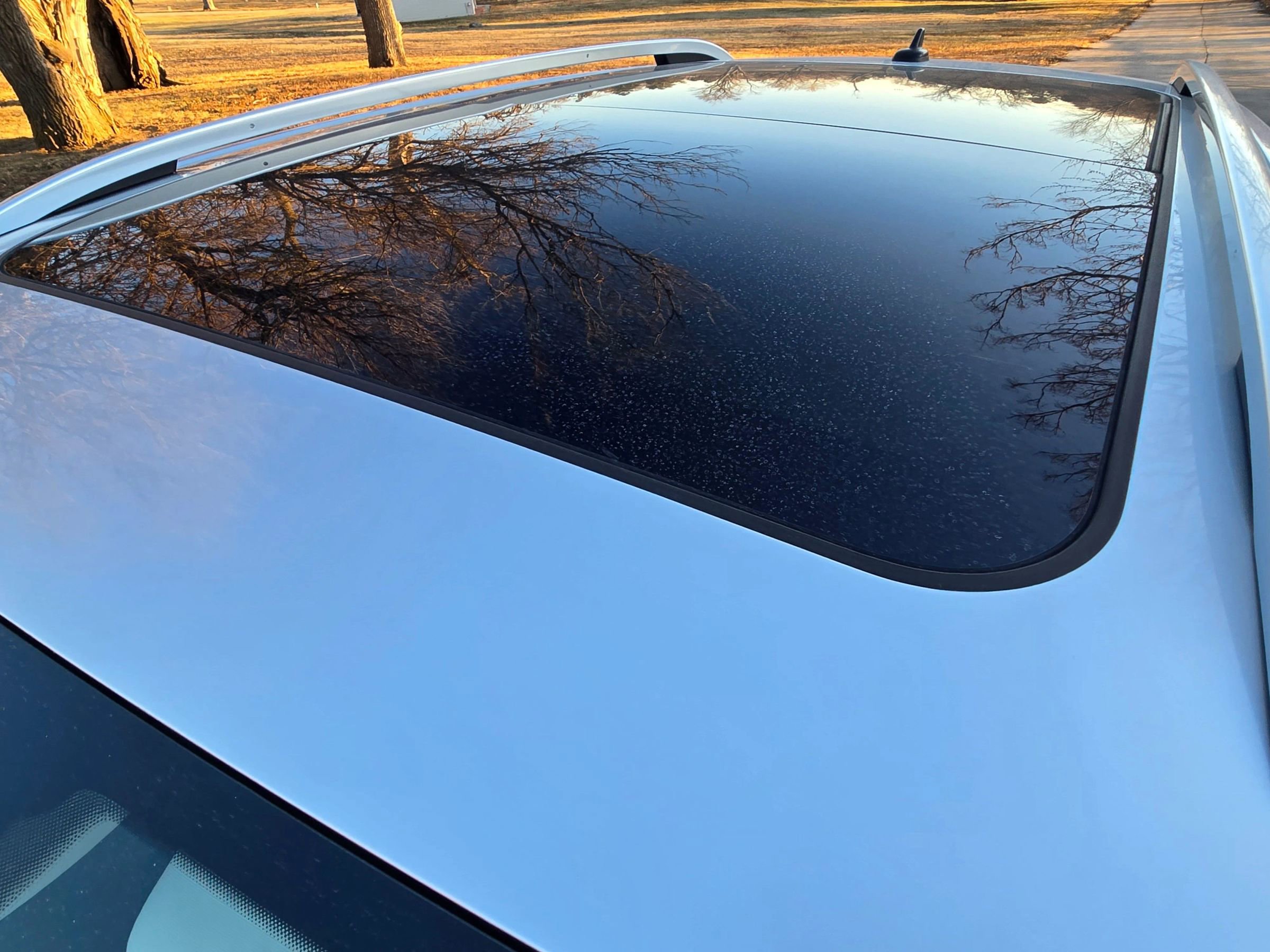 Used 2016 Volkswagen Touareg VR6 image 21