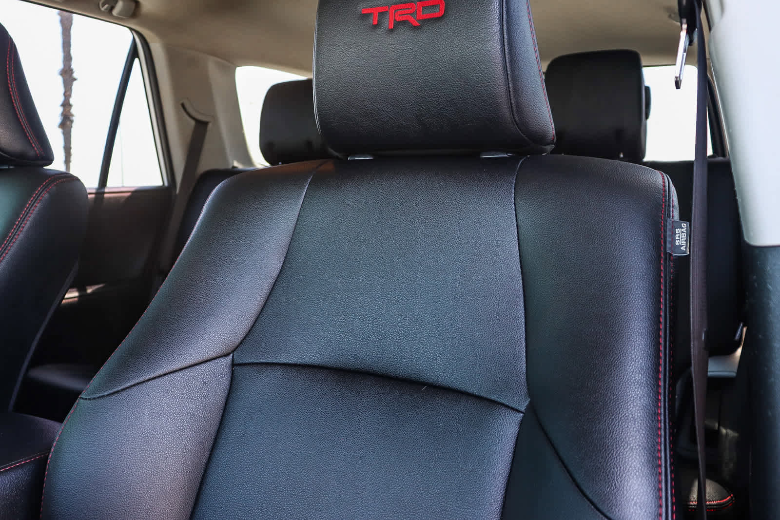 Used 2024 Toyota 4Runner TRD Off-Road Premium w/ Moonroof Package AWD/4WD image 35