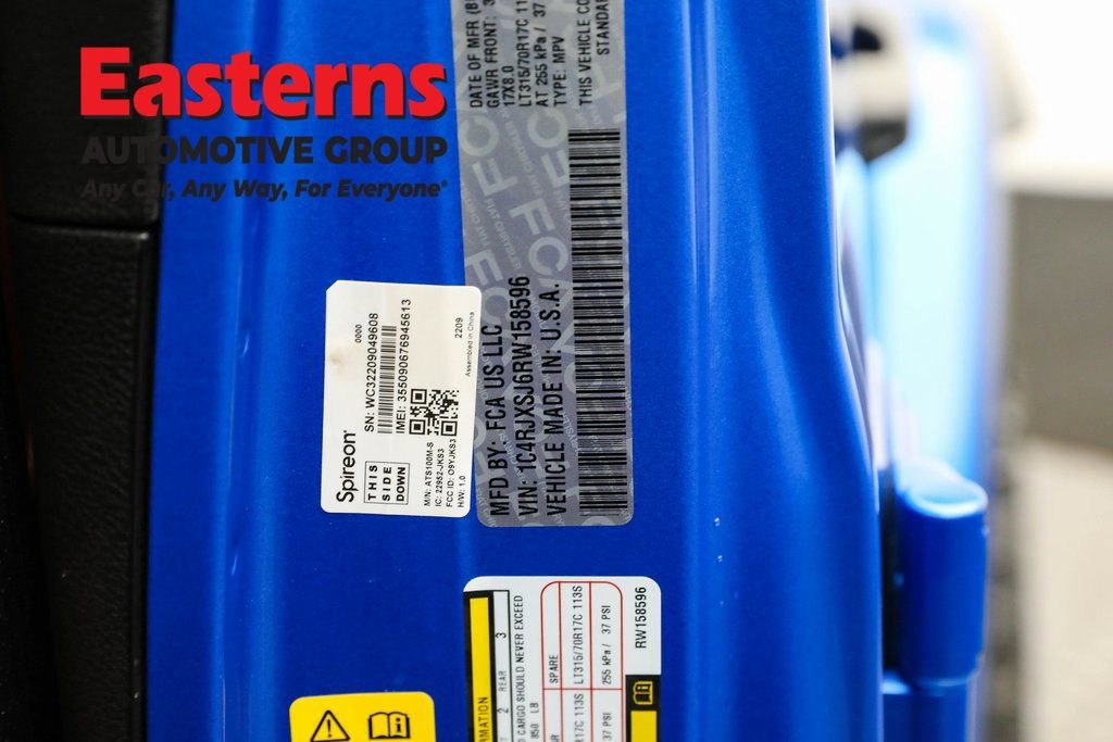 Used 2024 Jeep Wrangler Unlimited Rubicon 392 image 37