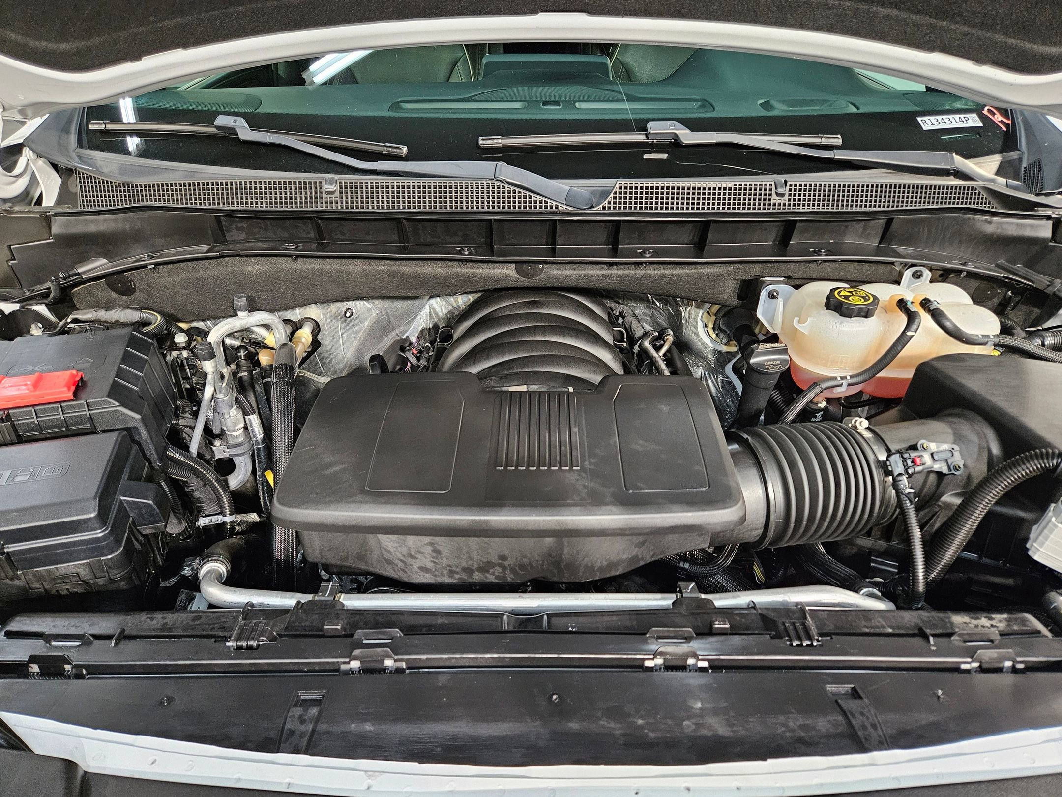 Used 2024 Chevrolet Suburban Premier image 19