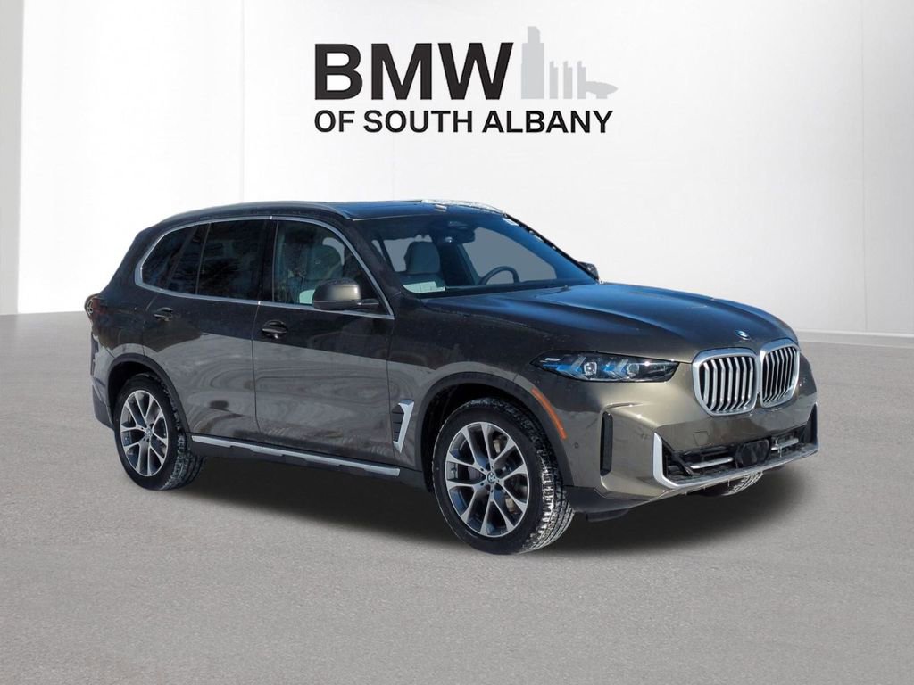 New 2026 BMW X5 xDrive40i w/ Climate Comfort Package image 8