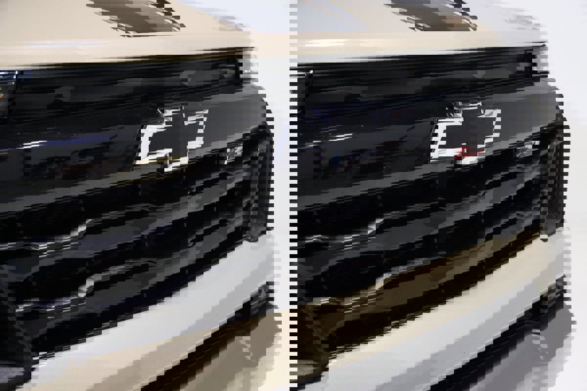 Used 2024 Chevrolet Colorado Z71 w/ Z71 Convenience Package 2 image 28