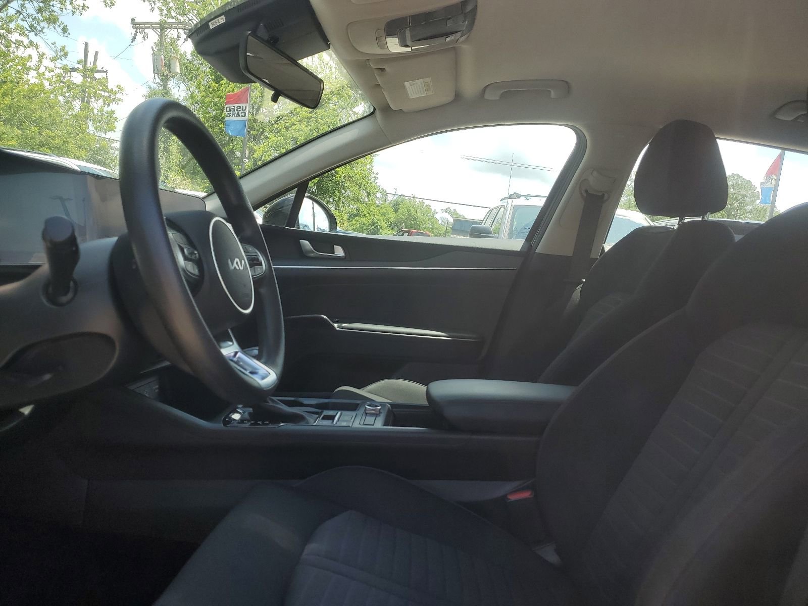 Used 2025 Kia K5 LXS FWD image 8