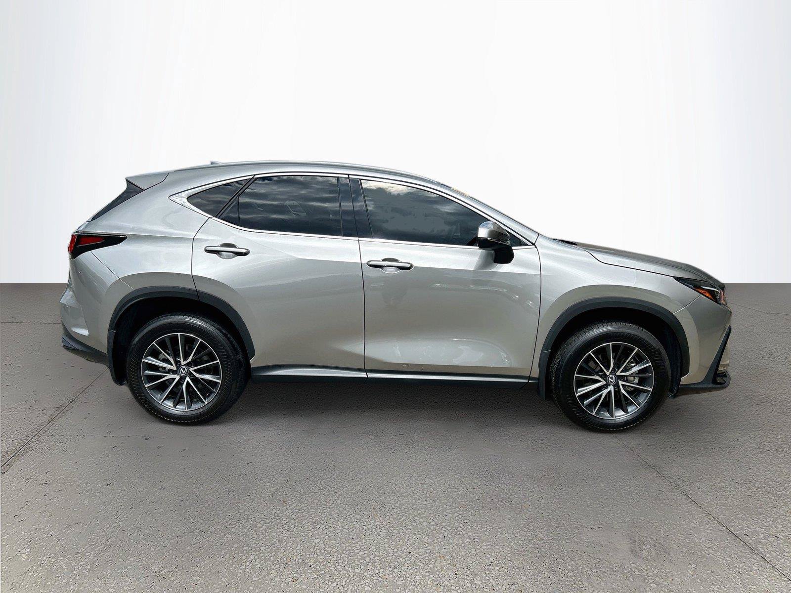 Used 2024 Lexus NX 250 FWD w/ Cold Area Package image 3