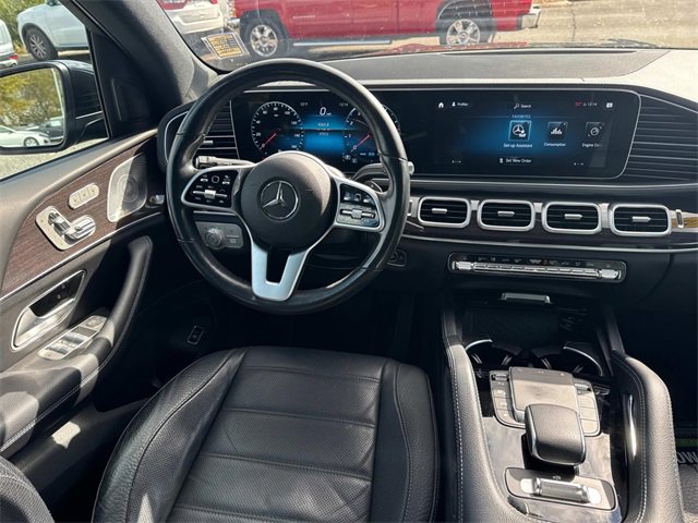 Used 2021 Mercedes-Benz GLS 450 4MATIC image 21