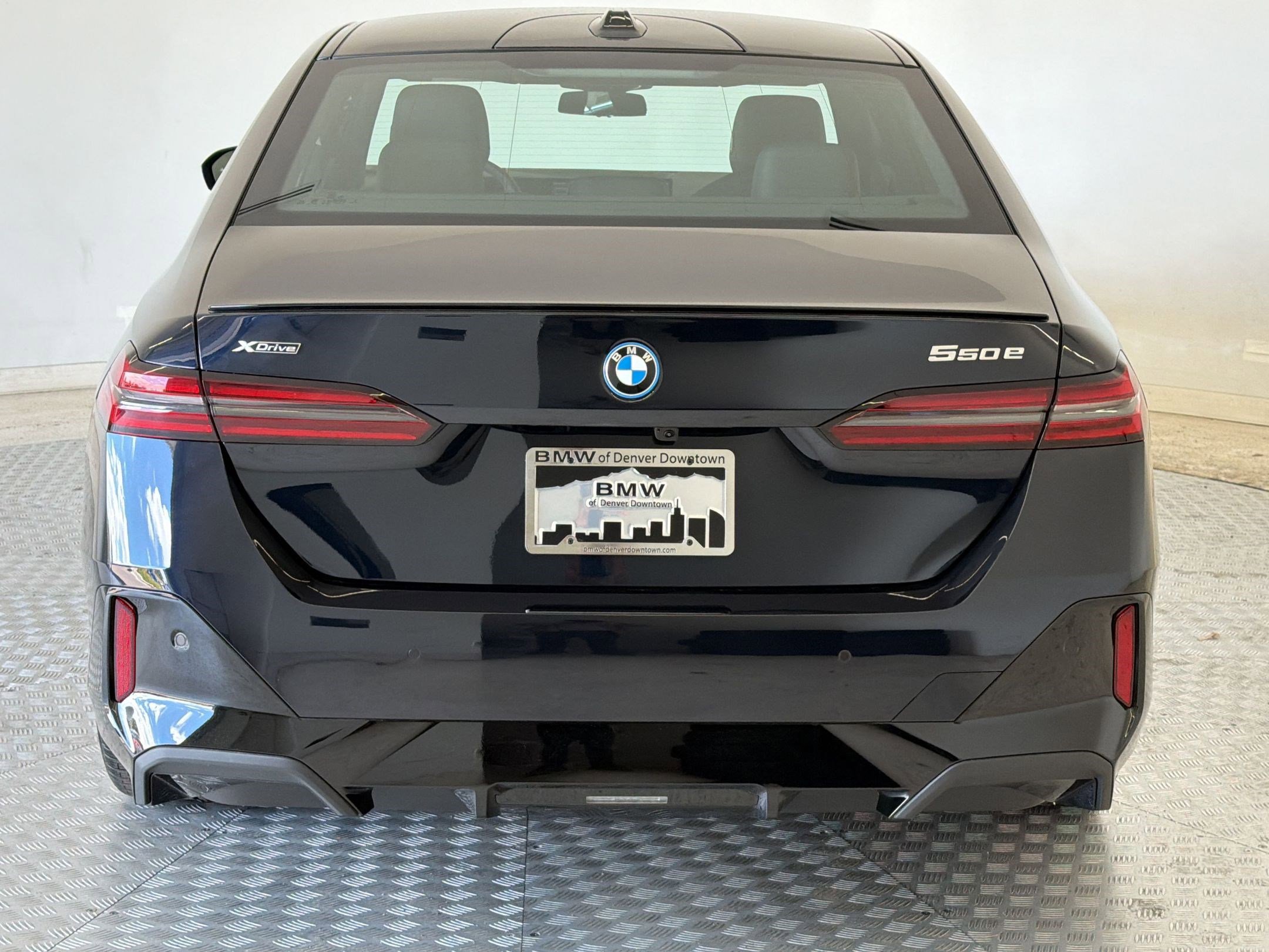 New 2026 BMW 550e xDrive w/ Executive Package AWD/4WD image 10
