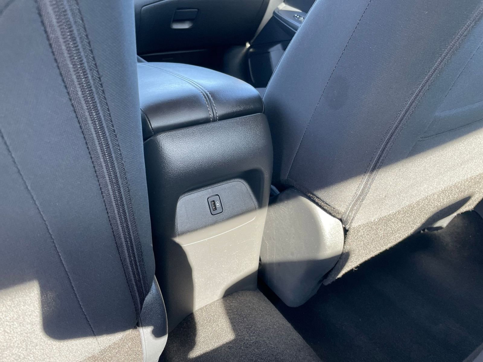 Used 2025 Nissan Sentra SV image 22