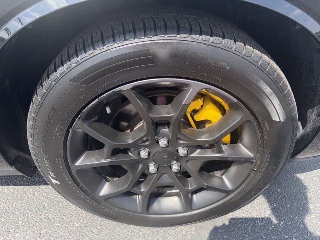 Used 2018 Dodge Challenger GT AWD/4WD image 25