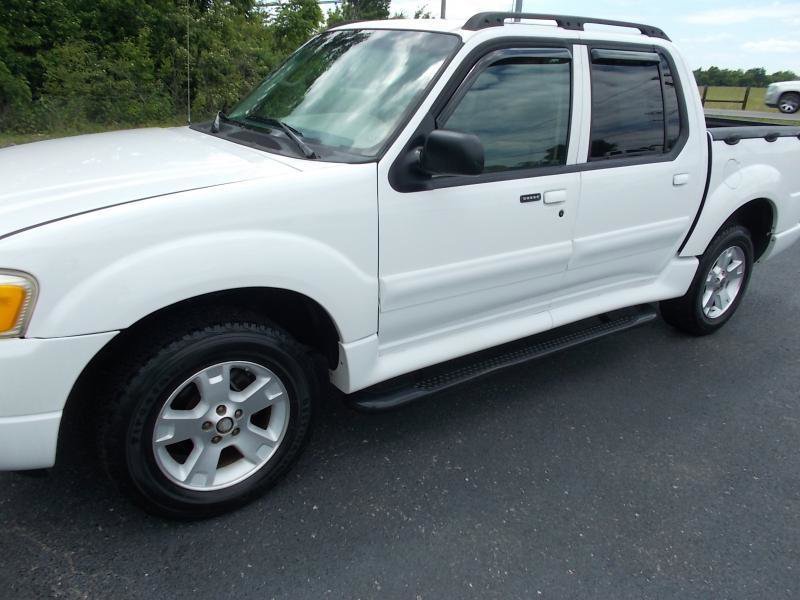 Used 2004 Ford Explorer Sport Trac XLT RWD image 7