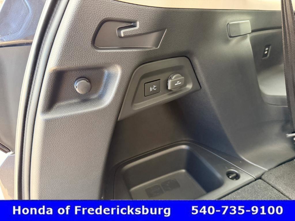 Certified 2025 Honda Pilot Elite image 26