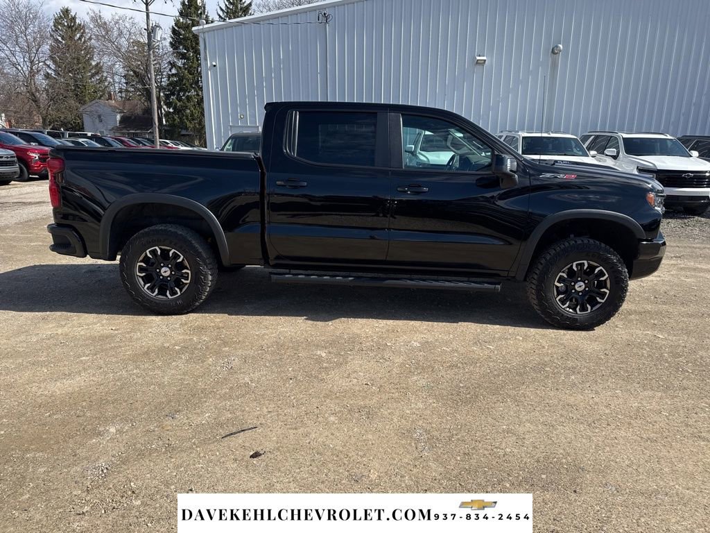 Used 2024 Chevrolet Silverado 1500 ZR2 w/ Technology Package image 6