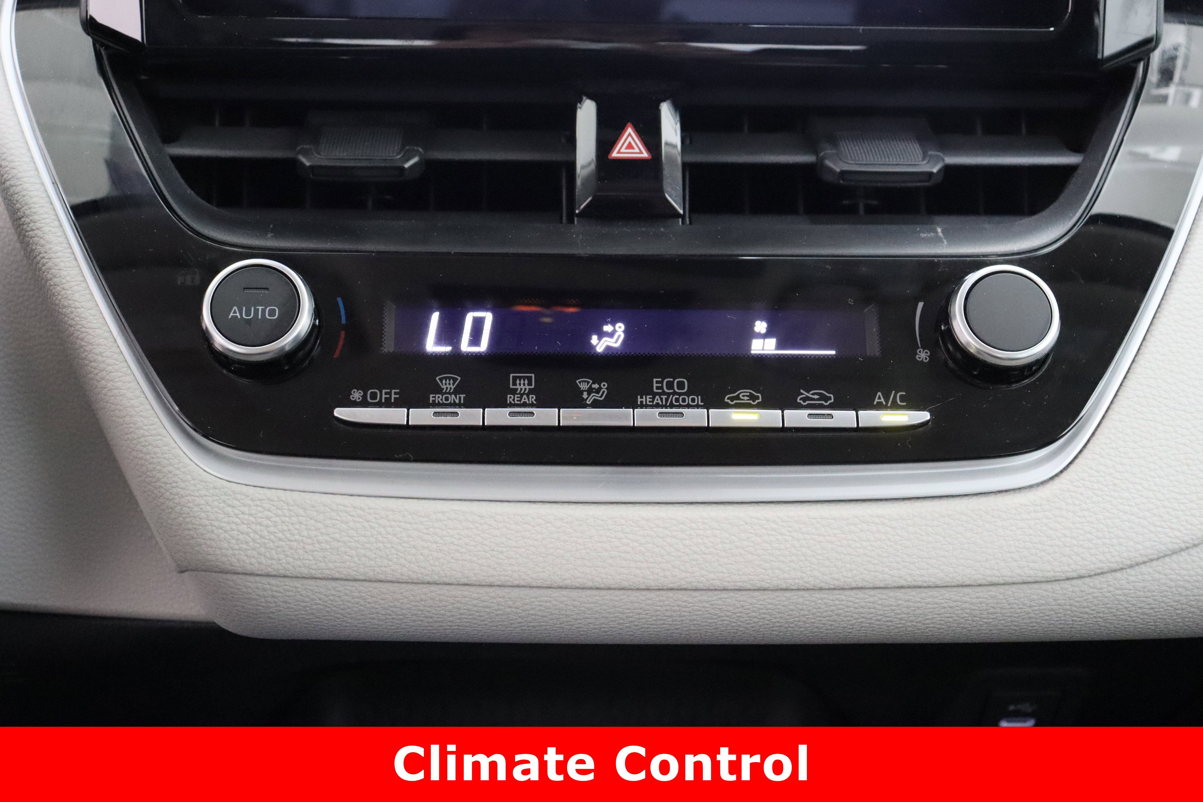 Used 2024 Toyota Corolla LE image 18