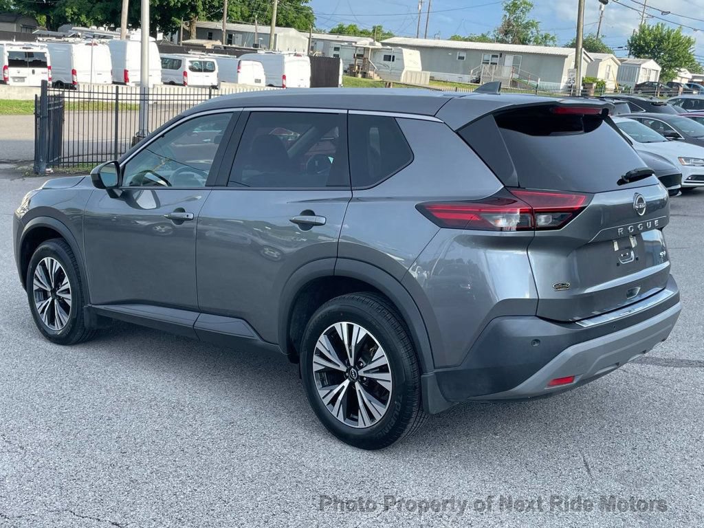 Used 2023 Nissan Rogue SV w/ SV Premium B Package FWD image 5