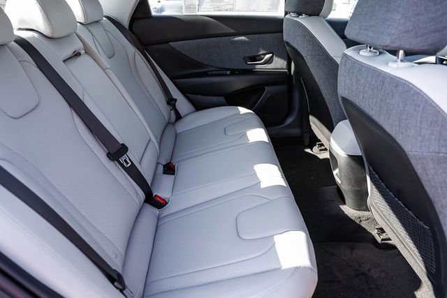 New 2026 Hyundai Elantra Limited FWD image 22