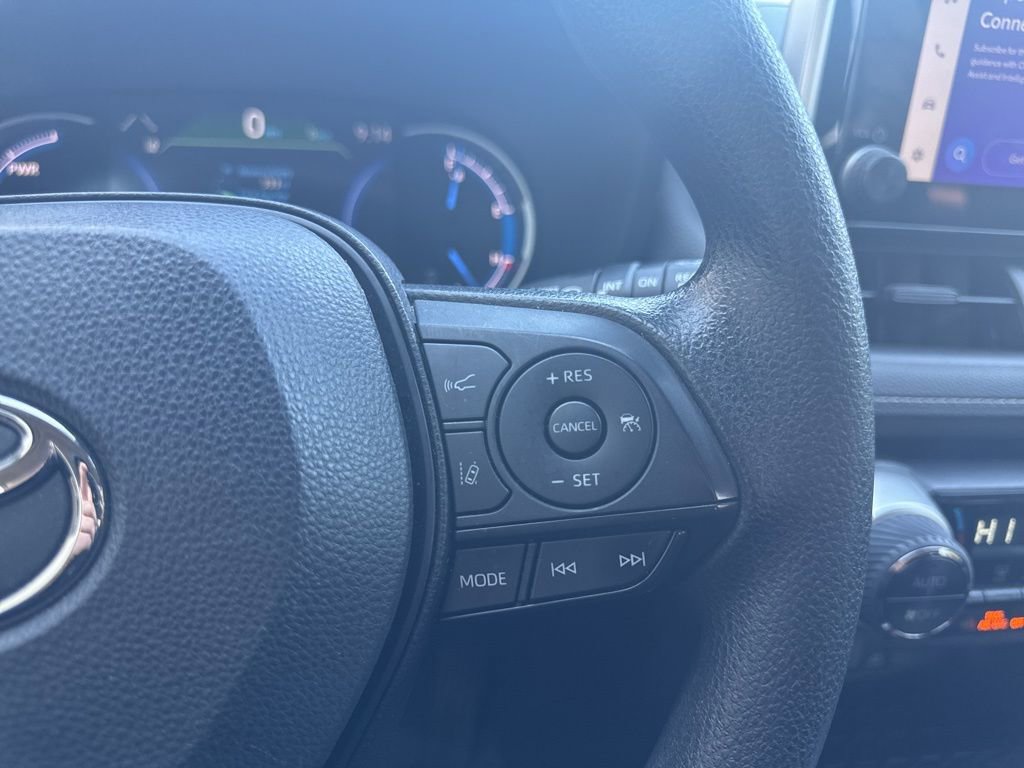 Used 2023 Toyota RAV4 AWD Hybrid image 16