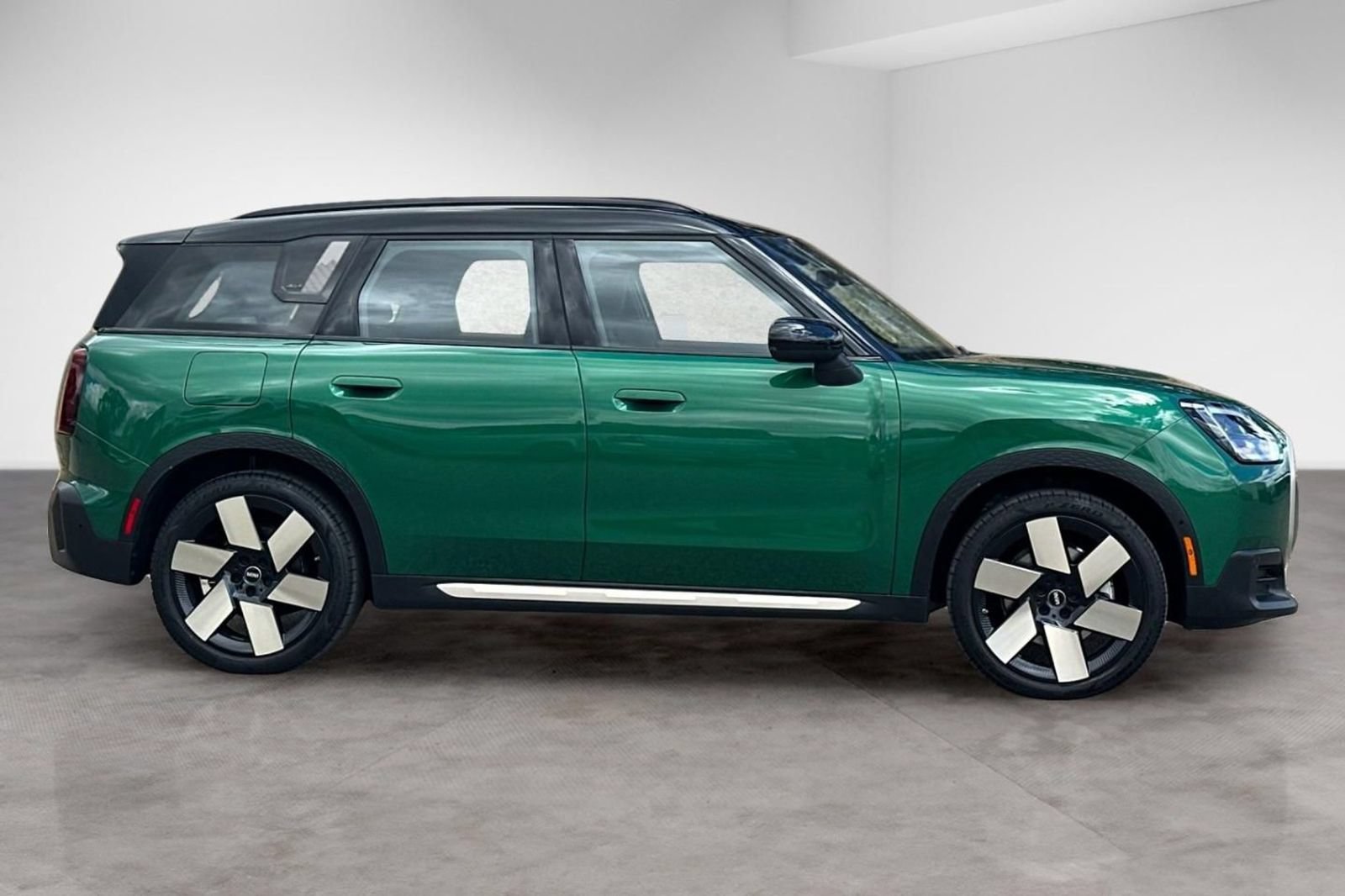 Used 2025 MINI Cooper Countryman S AWD/4WD image 7