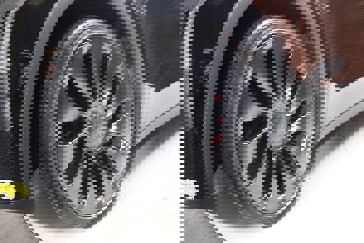 Used 2022 Tesla Model Y Performance image 5