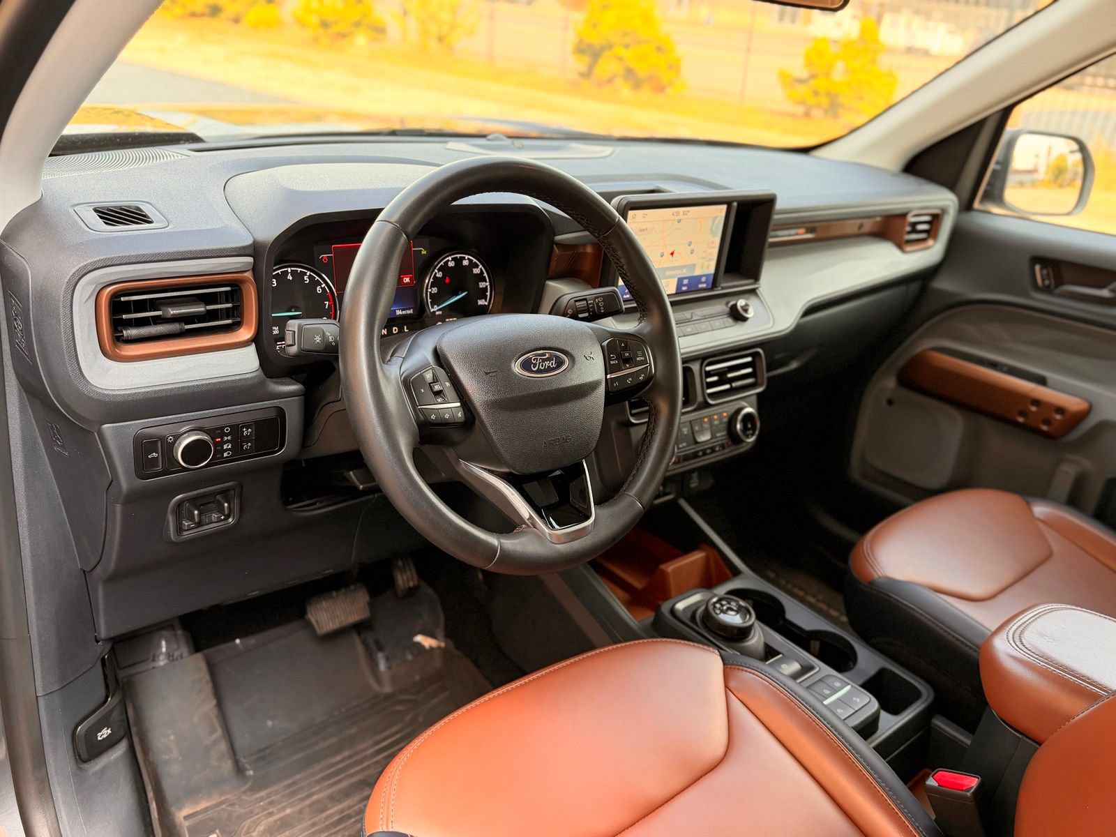 Used 2023 Ford Maverick Lariat w/ Lariat Luxury Package AWD/4WD image 24