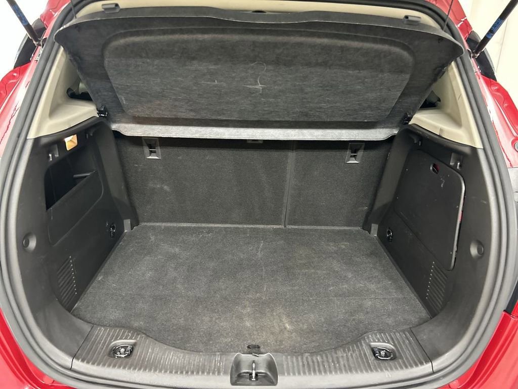 Used 2019 Buick Encore Preferred AWD/4WD image 21