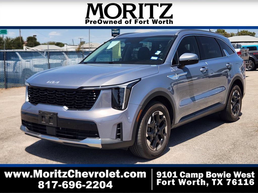Used 2025 Kia Sorento S